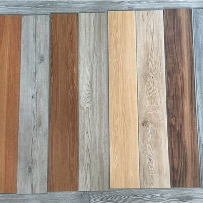 4.5mm Rigid SPC Flooring Interlocking Vinyl Flooring 5mm 8mm voor waterdicht Piso SPC
