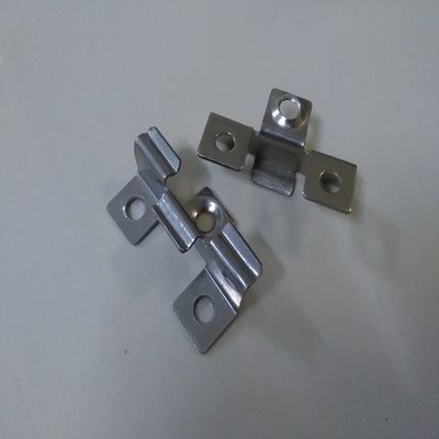 3D-modelontwerp WPC-dekclip Accessoire met PU-schuim geluidsdicht tapijtonderlaag