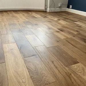 Ingenieursvloeren van massief hout eiken hout stenen tegels met online technische ondersteuning