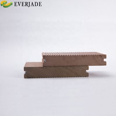 Hardhout Natuurlijke Braziliaanse Hout Plastic Composite Dekken en Langdurig Voor Buiten