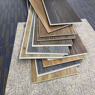 Hotel Houtvloer Kleur Makkelijk te installeren 4,0 mm Commerciële Grooving Veneer Spc vloer