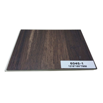 Hout-plastic composietvloeren Chevron SPC Plank Projectoplossing Kapaciteit Anderen