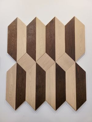 Houten vloeren van kunstmatig hout type parket Houten vloeren van oud hout in marble, teak, eikennoot