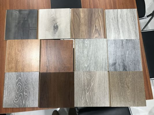 Gekleurde geborstelde laminaatvloeren TAP GO Decor Houten vloer Klik systeem Vierkante randen