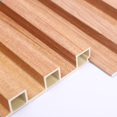 Buitenhouten composietwandpaneel van hout en kunststof met zanden en embossing van houtkorrels uit Hebei