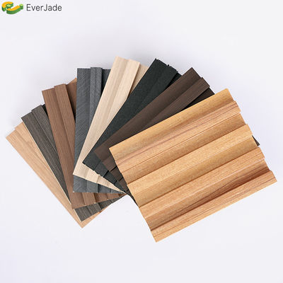 Buitenhouten composietwandpaneel van hout en kunststof met zanden en embossing van houtkorrels uit Hebei