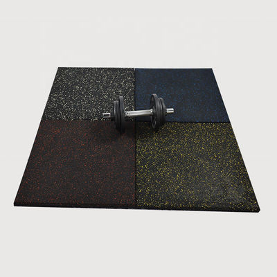 3mm-15mm Outdoor Playground Click Locking Rubber Gym Flooring Roll voor geluidsreductie