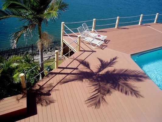 Milieuvriendelijk geïmpregreerd houten composietdekwerk voor tuin en terras