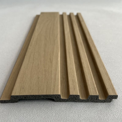 Projectoplossingsmogelijkheden Persoonlijk gekleurde PS-wandpaneel voor decoratie van hotels met softboard