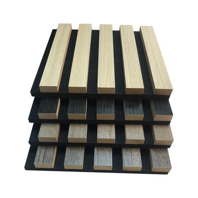 Tech Oak Walnut Houten Veneer Hout PET Geluidsabsorberende Wandpanelen Hout Slat akoestisch paneel