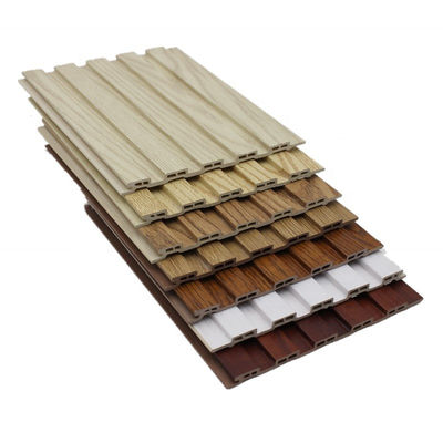 Lichte interne PVC-wandpaneel voor eenvoudige installatie en aangepaste kleuren